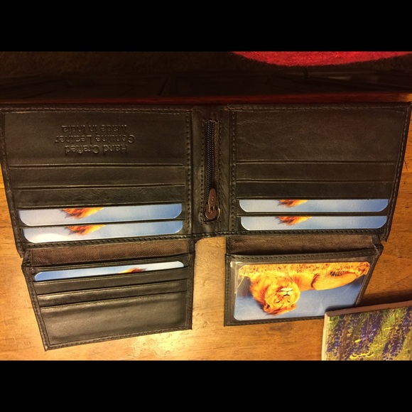 New Brown leather zip wallets - Picture 4 of 4